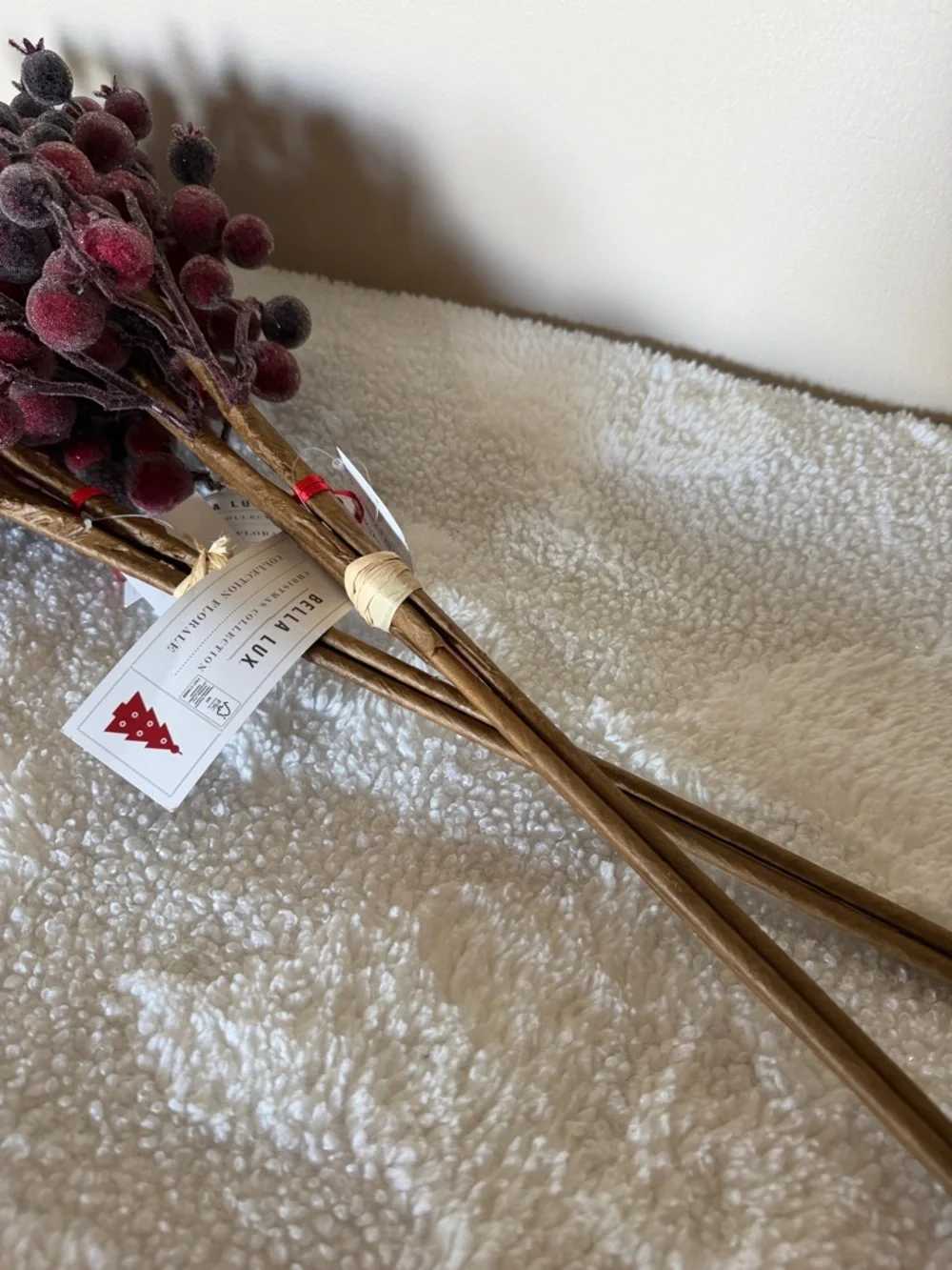 Bella Lux Holiday Christmas Berry Sprays Decor Red Burgundy Set of 2 NEW!